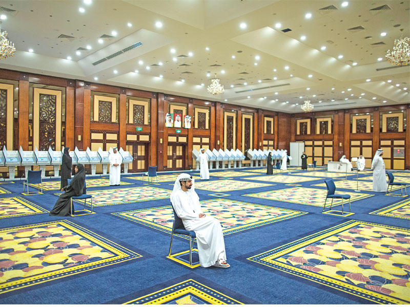 مركز اقتراع في دبي أمس (أي بي أيه)