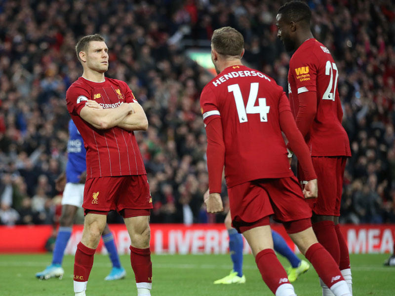 ميلنر يحتفل بهدف الفوز