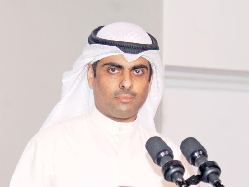 النائب رياض العدساني