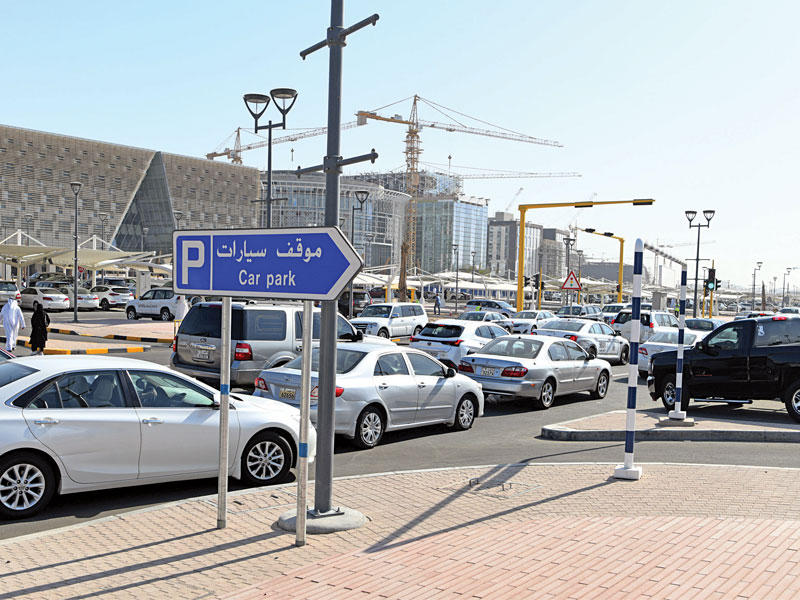 جانب من الاختناقات المرورية في «الشدادية»