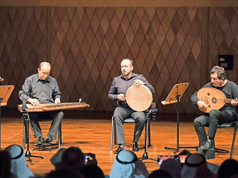 أعضاء فرقة وشاح 