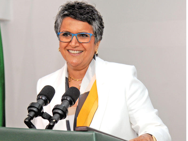 مقررة لجنة الاسرة والمرأة البرلمانية النائبة صفاء الهاشم