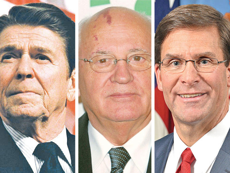 مارك إسبر و ميخائيل غورباتشوف و رونالد ريغان