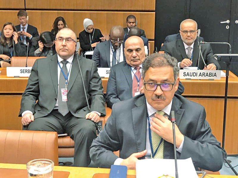 المستشار المسعد مشاركاً في اجتماع جنيف