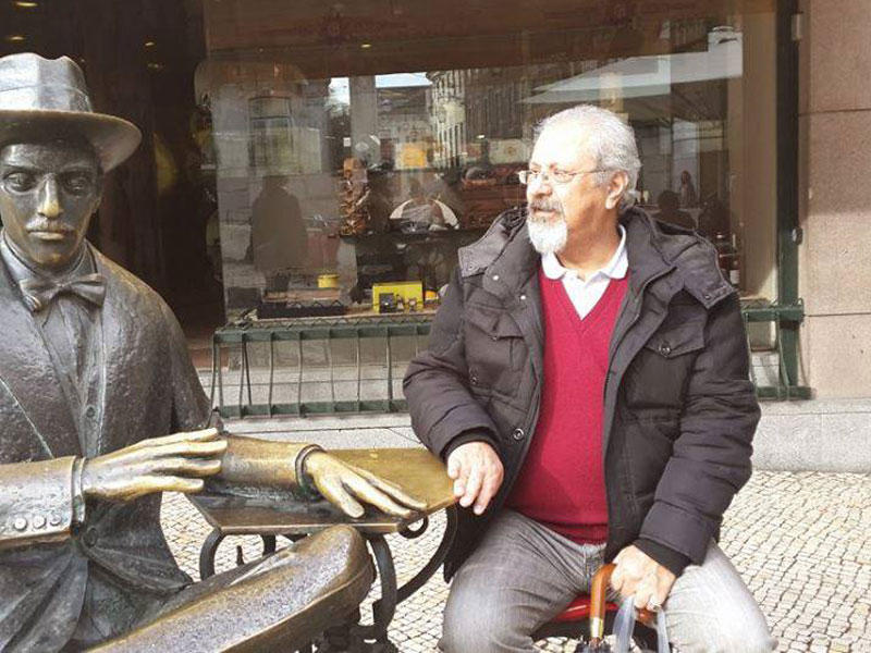  الشاعر اللبناني الكبير شربل داغر 