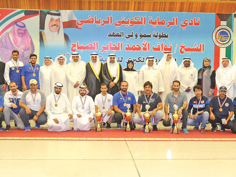 صورة جماعية للرماة الفائزينn