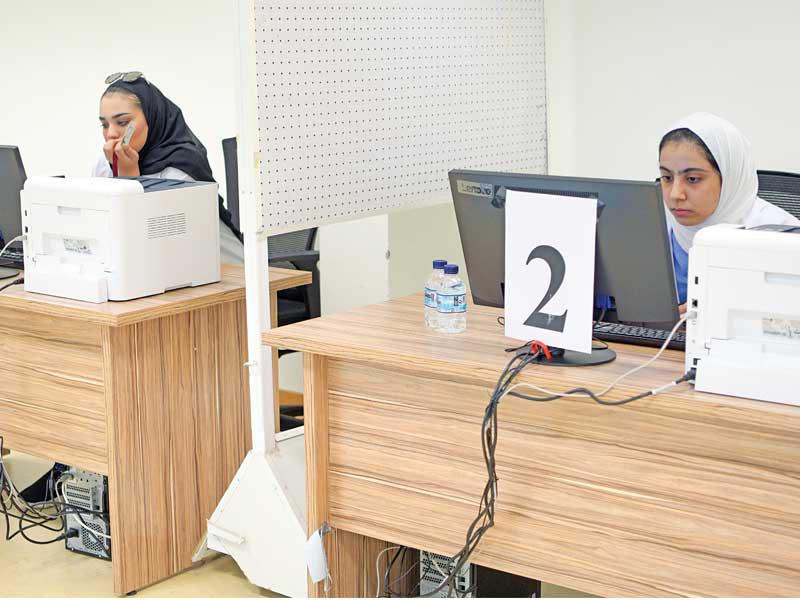 جانب من عملية التصويت