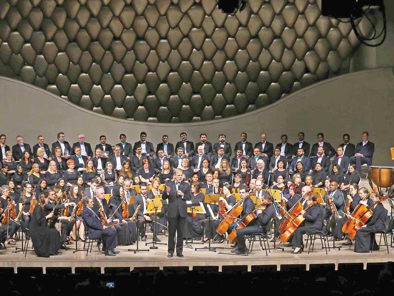 جانب من الحفل الموسيقي