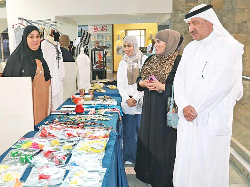 جانب من المعرض