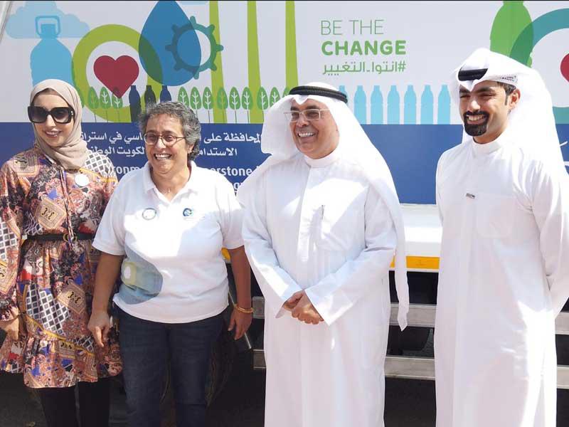 المقصيد متوسطاً اعضاء مشروع «أمنية»