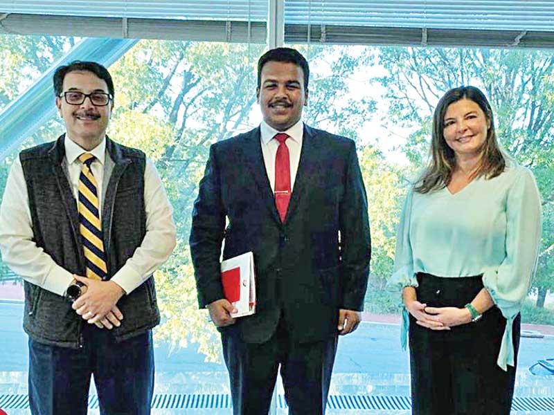 ممثل اتحاد اميركا متوسطا العوضي ومال الله