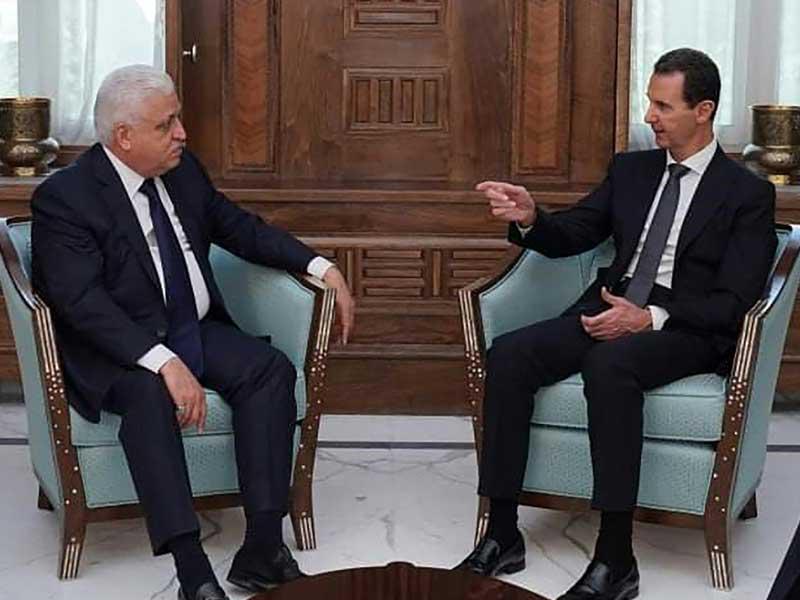 تظهر هذه الصورة التي نشرتها صفحة الرئاسة السورية على فيسبوك ، لقاء الرئيس بشار الأسد مع مستشار الأمن القومي العراقي فالح الفياض في دمشق