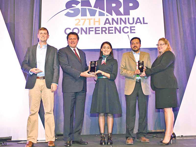 العسعوسي تتسلم جائزتها