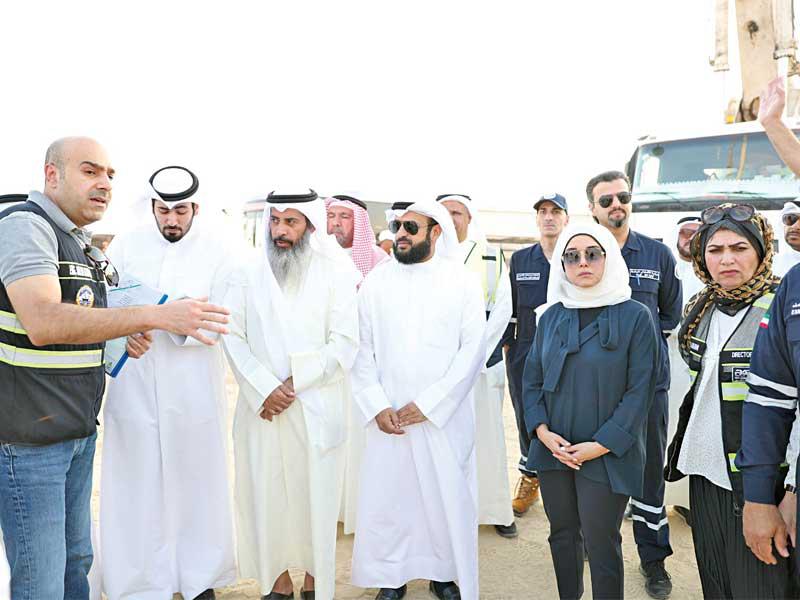 بوشهري والمرداس وفهاد خلال الجولة