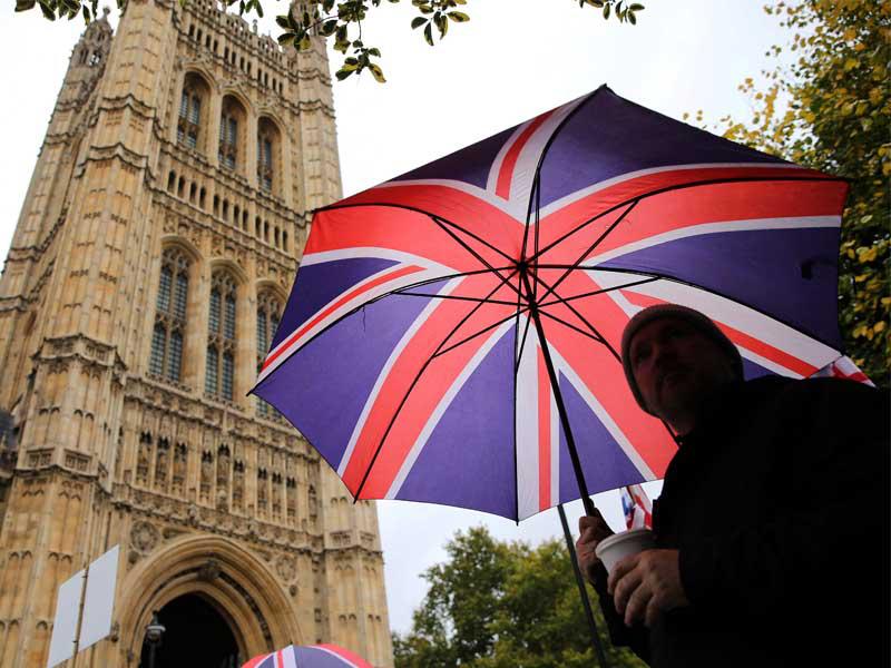 «العموم» يرفض التصويت على «اتفاق جونسون»