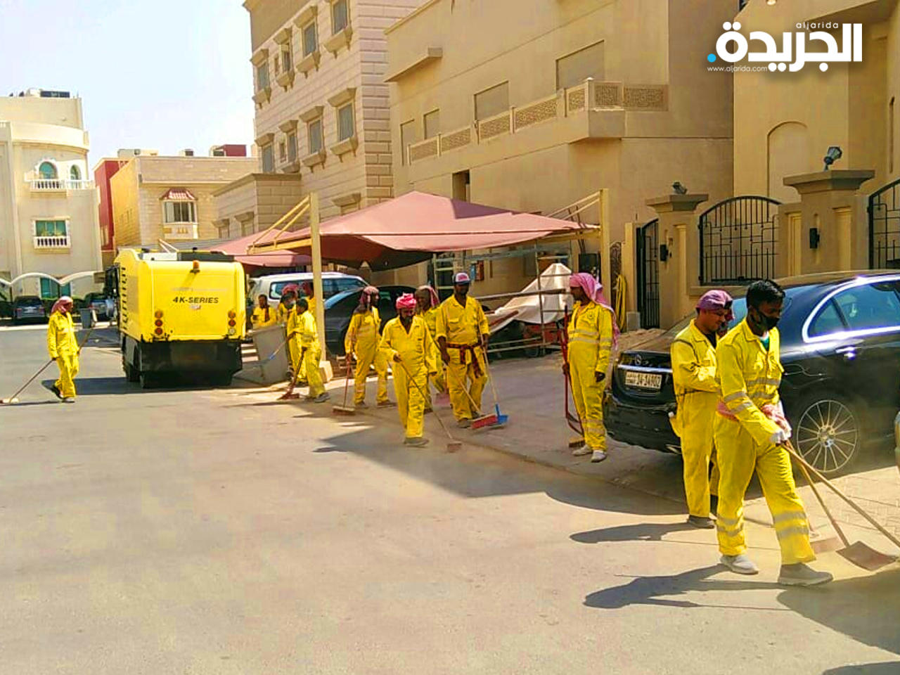 عمال بلدية الكويت للنظافة 