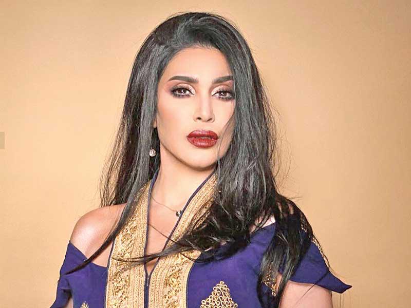 الممثلة البحرينية فاطمة عبد الرحيم 