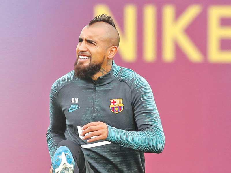 لاعب برشلونة، التشيلي أرتورو فيدال