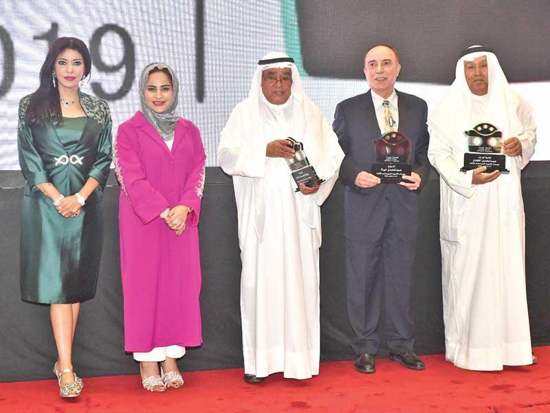 المكرمون مع العدواني و الحسينان 