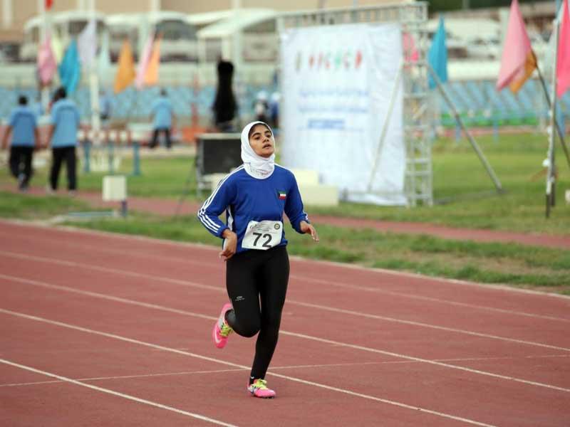 جانب من منافسات ألعاب القوى ضمن دورة رياضة المرأة الخليجية