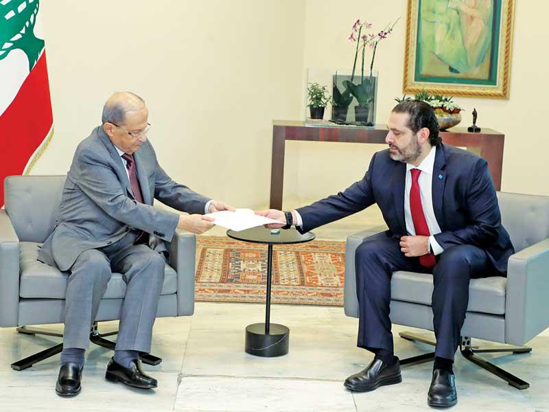 الحريري مسلماً استقالته إلى عون أمس (دالاتي ونهرا) 