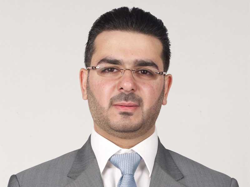 الأمين العام للجمعية الصيدلية الصيدلي علي هادي