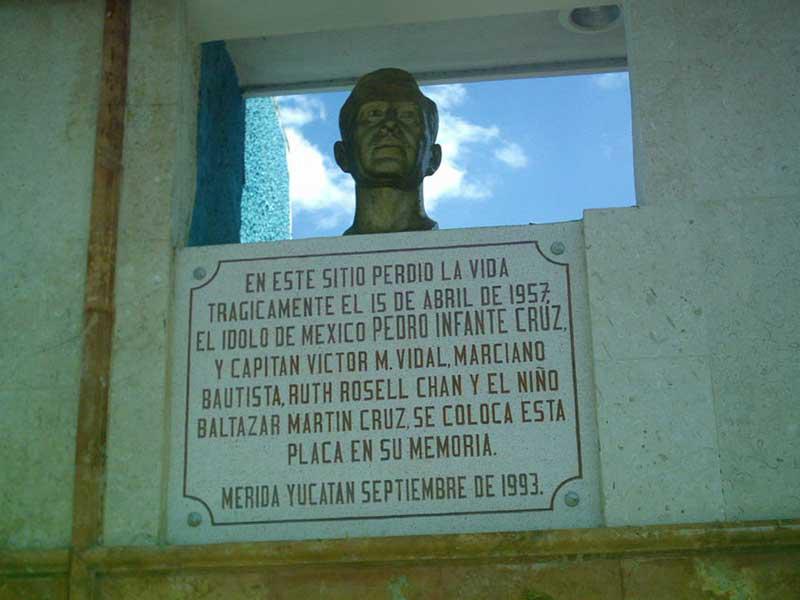 بيدرو انفانتي الأشهر بالسينما المكسيكية 