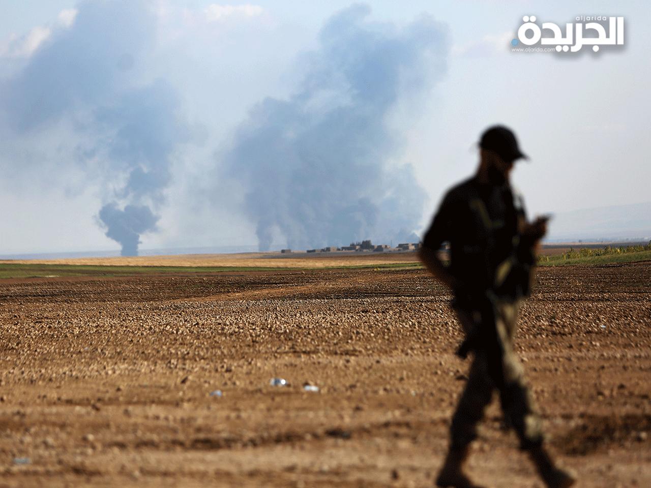 عنصر من الجيش الوطني السوري الموالي لتركيا على الحدود المضطربة اليوم