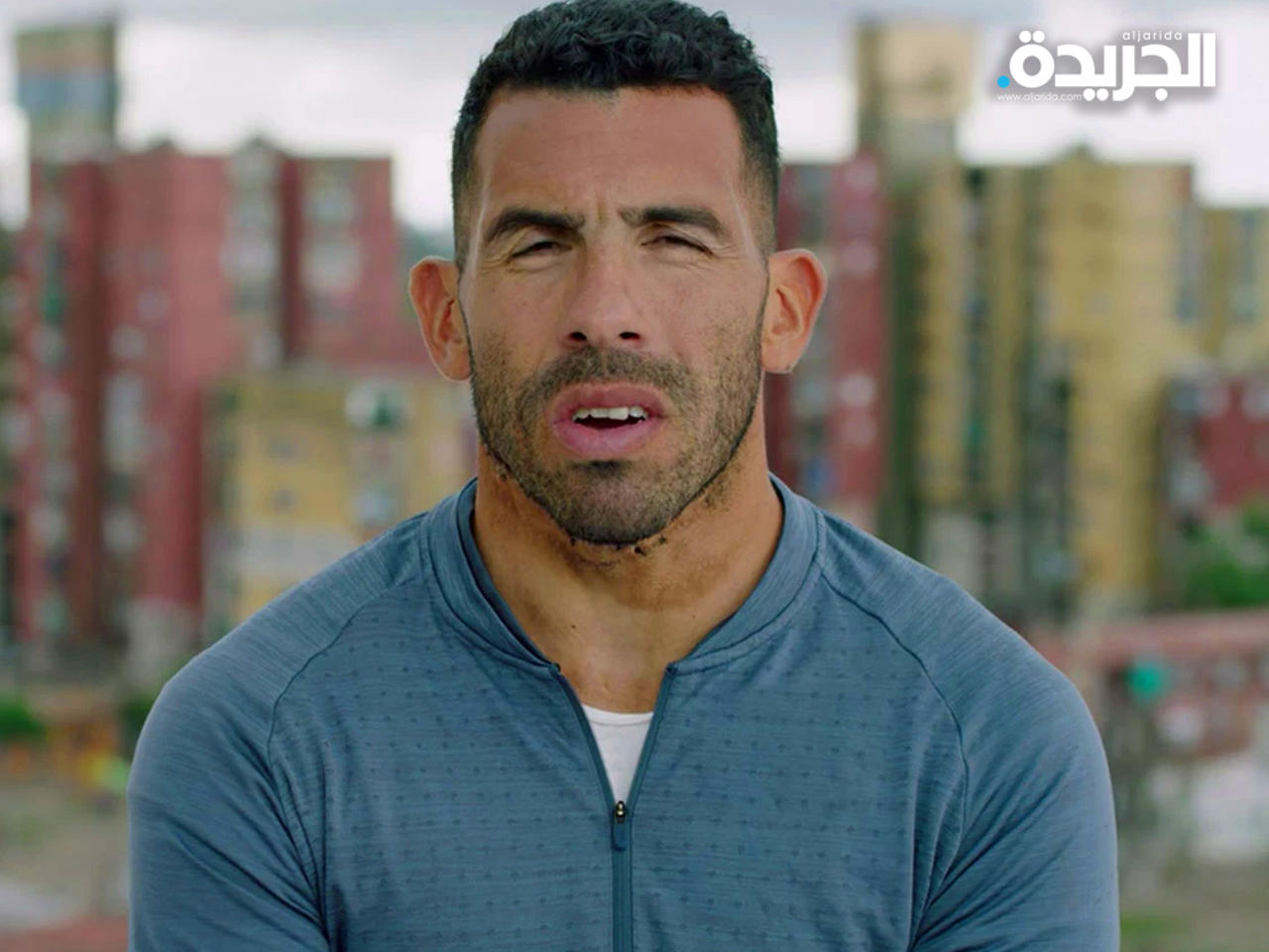 كارلوس تيفيز