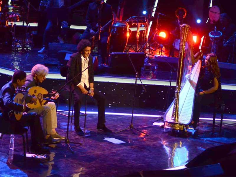 المطرب محمد منير في افتتاح مهرجان الموسيقىn