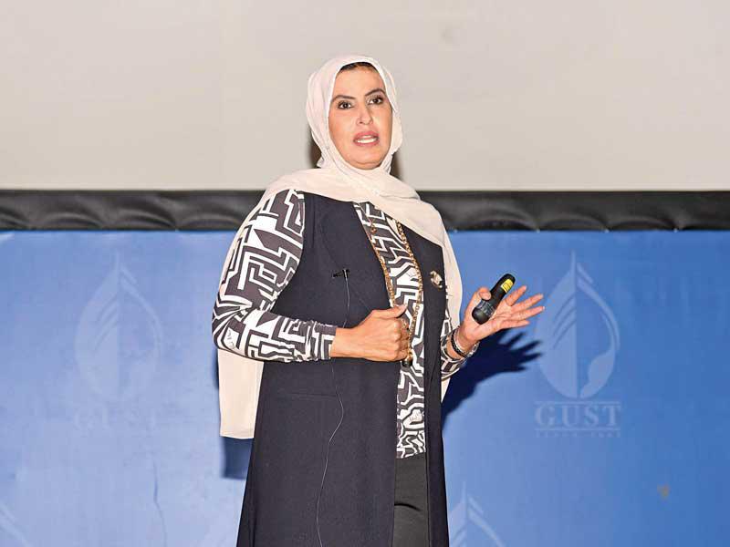 سعاد الذويخ متحدثة