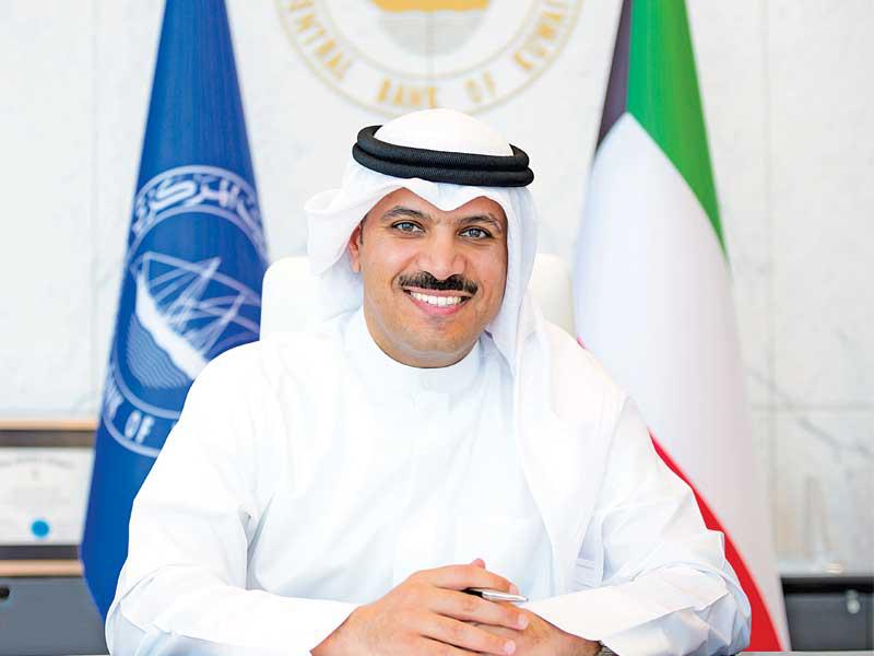 محافظ بنك الكويت المركزي، رئيس مجلس إدارة معهد الدراسات المصرفية، د. محمد الهاشل