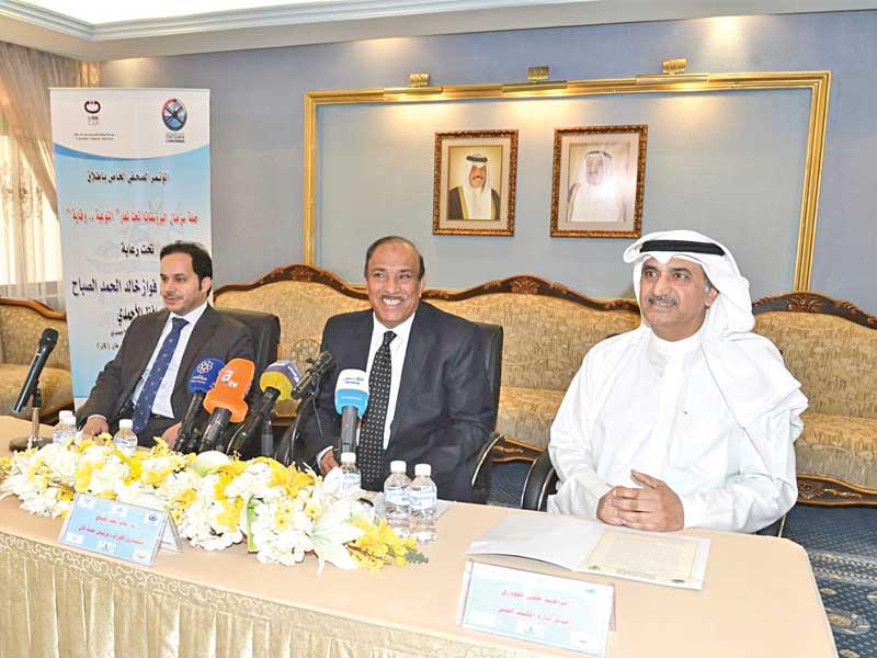 الصالح متوسطاً الفودري والعنزي