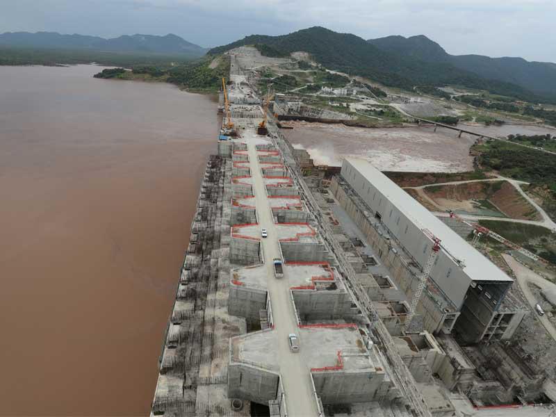 القاهرة تأمل أن يعيد «اجتماع واشنطن» المسار السياسي إلى «مفاوضات النهضة»