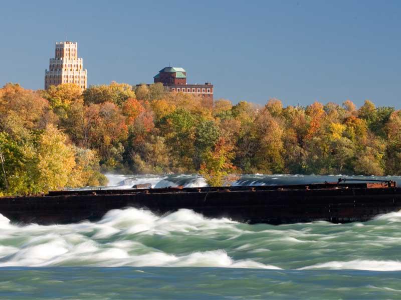 تحرك قارب نياغرا بعد قرن