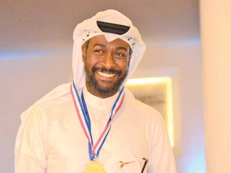 الفنان فيصل العميري