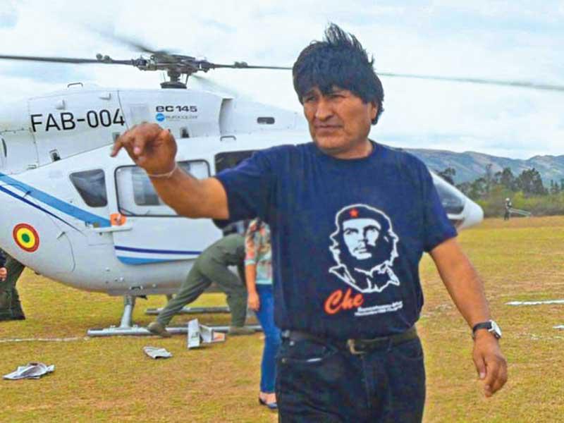 تعطل ذيل مروحية الرئيس... وأسلافه حموه من السقوط!