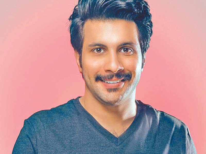 رئيس مجلس إدارة فرقة مسرح الخليج العربي، الفنان ميثم بدر