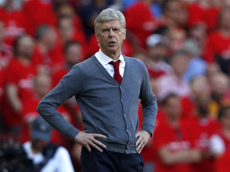  المدرب الفرنسي المخضرم آرسين فينغر