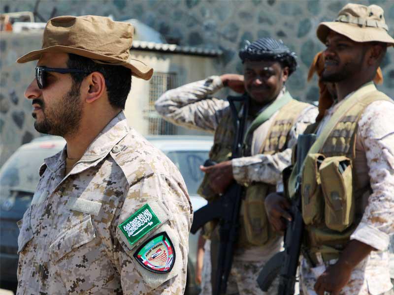 جنود سعوديون في عدن أمسt (رويترز)n