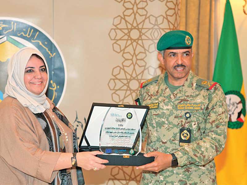 العقاب تكرِّم شجاع في ختام الورشة