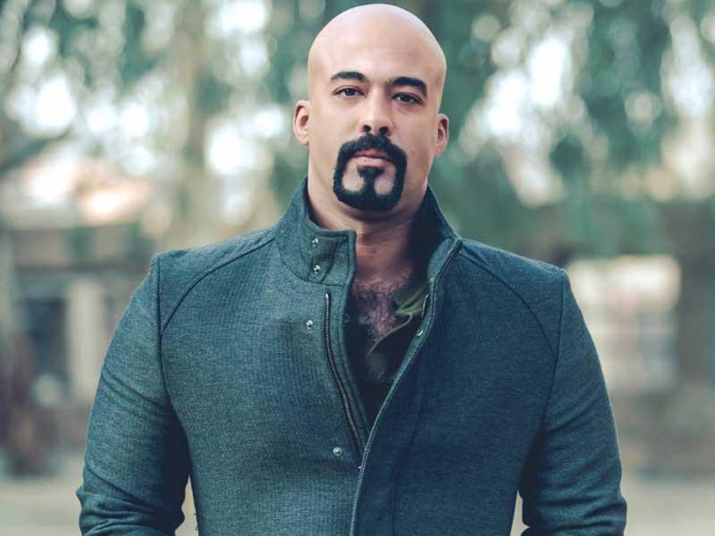 الفنان الشاب هيثم أحمد زكي