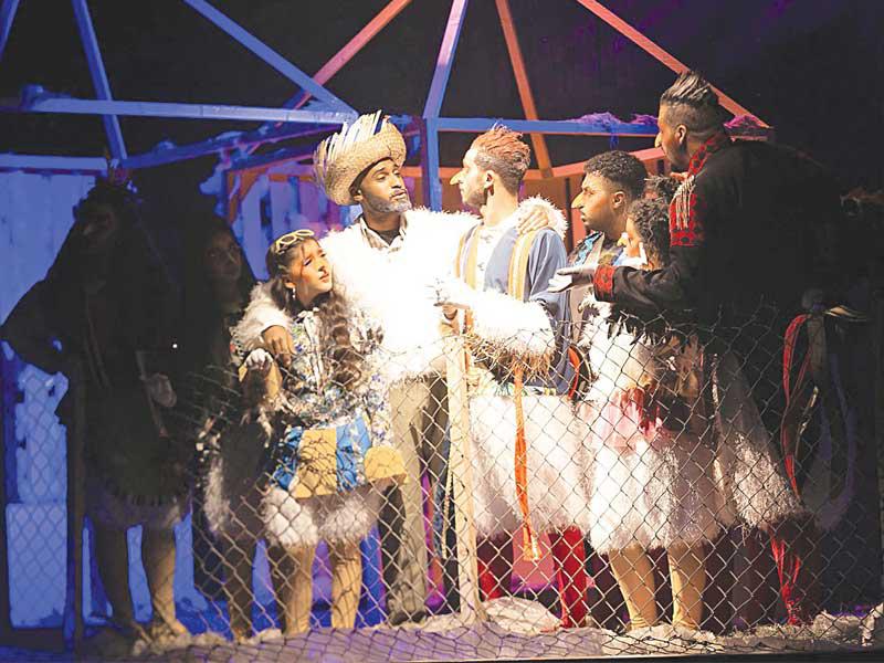 مشهد من مسرحية «بق بقيق»