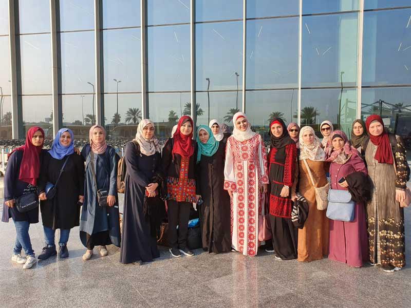 المعلمات الفلسطينيات اللاتي وصلن أمس