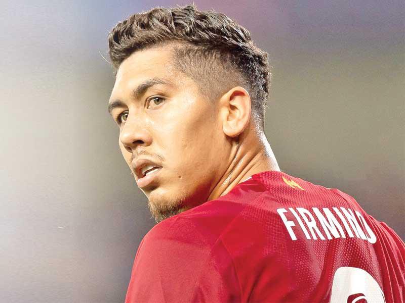 لاعب ليفربول روبرتو فيرمينو 