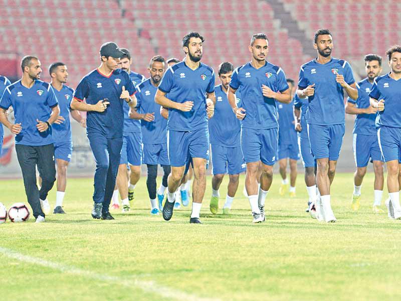 جانب من تدريبات الأزرق (تصوير نوفل إبراهيم)