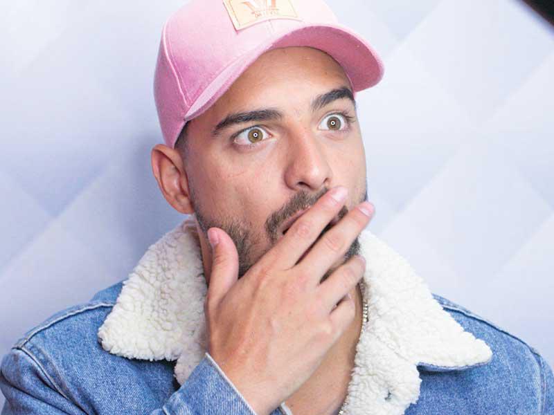 المغني الكولومبي ​مالوما​