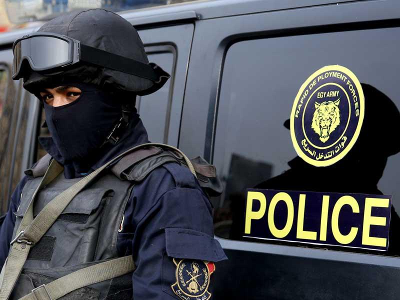 مصر: مسلح يقتل خفيرين ومواطناً 
