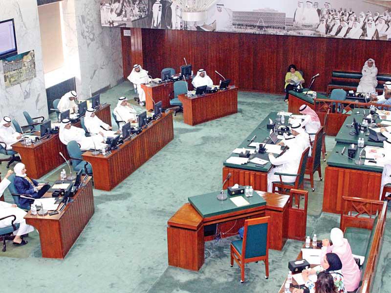 المجلس البلدي أثناء الجلسة