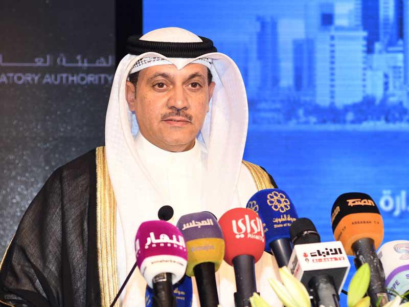 الأذينة متحدثاً خلال افتتاح المنتدى